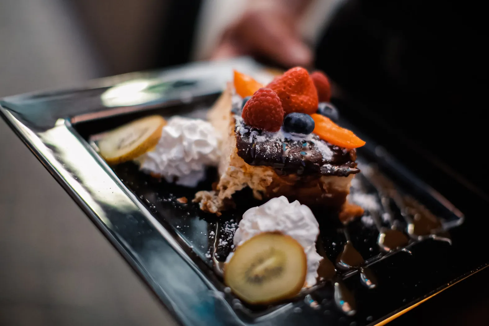 رستوران هفت خان